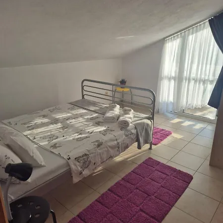 Apartamento A.m. *